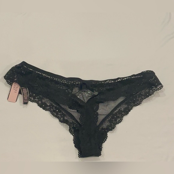 NEW WITH TAGS VICTORIA’S SECRET SIZE S BLACK SHINE THONG WITH LACE TRIM - Picture 3 of 5